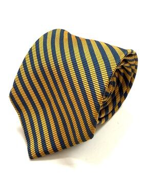 Brooks Brothers Makers Tie in Silk Stripe